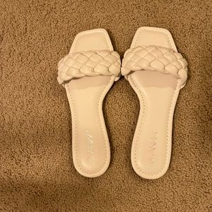 ANNA white knot sandals, size 8, never worn